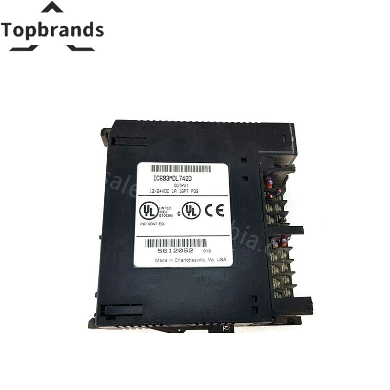 GE Fanuc Series 90-30 IC693MDL742 16 Point Output Module view 1